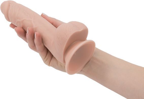 Реалистичный фаллоимитатор на присоске ADDICTION &mdash; Mark 7,5&Prime; Dildo With Balls, Beige